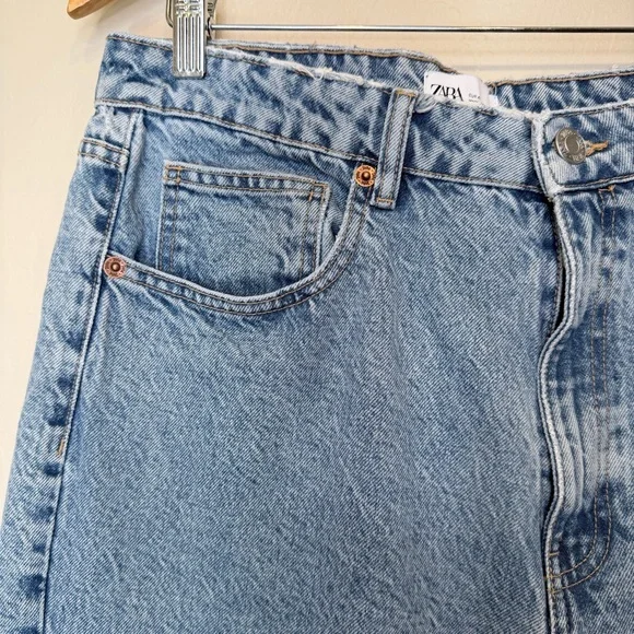 ZARA | High Rise Baggy Relaxed Ankle Mom Jeans - Picture 4 of 11